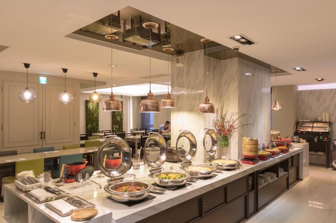 Just Enjoy Business Hotel Ταϊνάν Εξωτερικό φωτογραφία