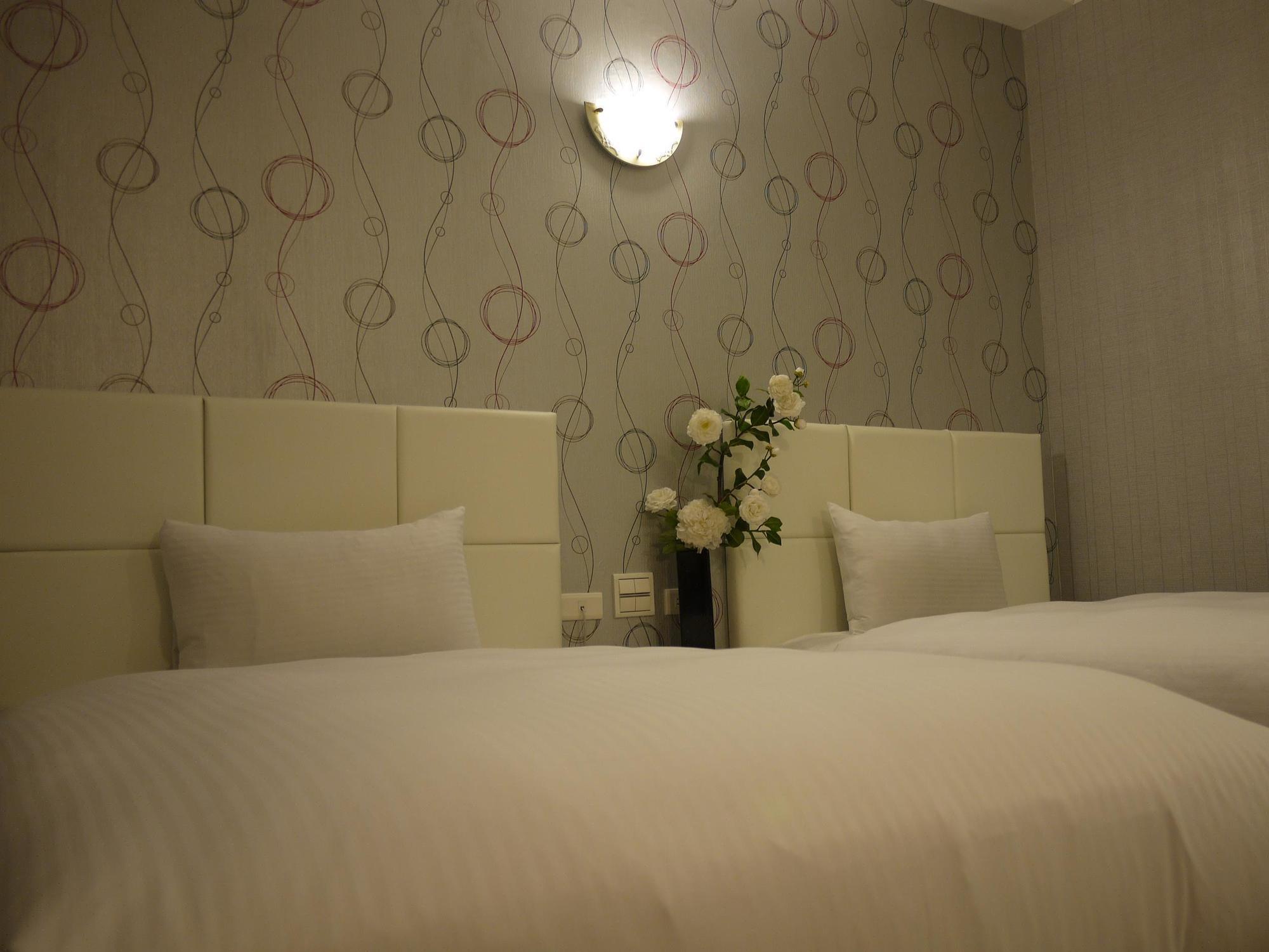 Just Enjoy Business Hotel Ταϊνάν Εξωτερικό φωτογραφία