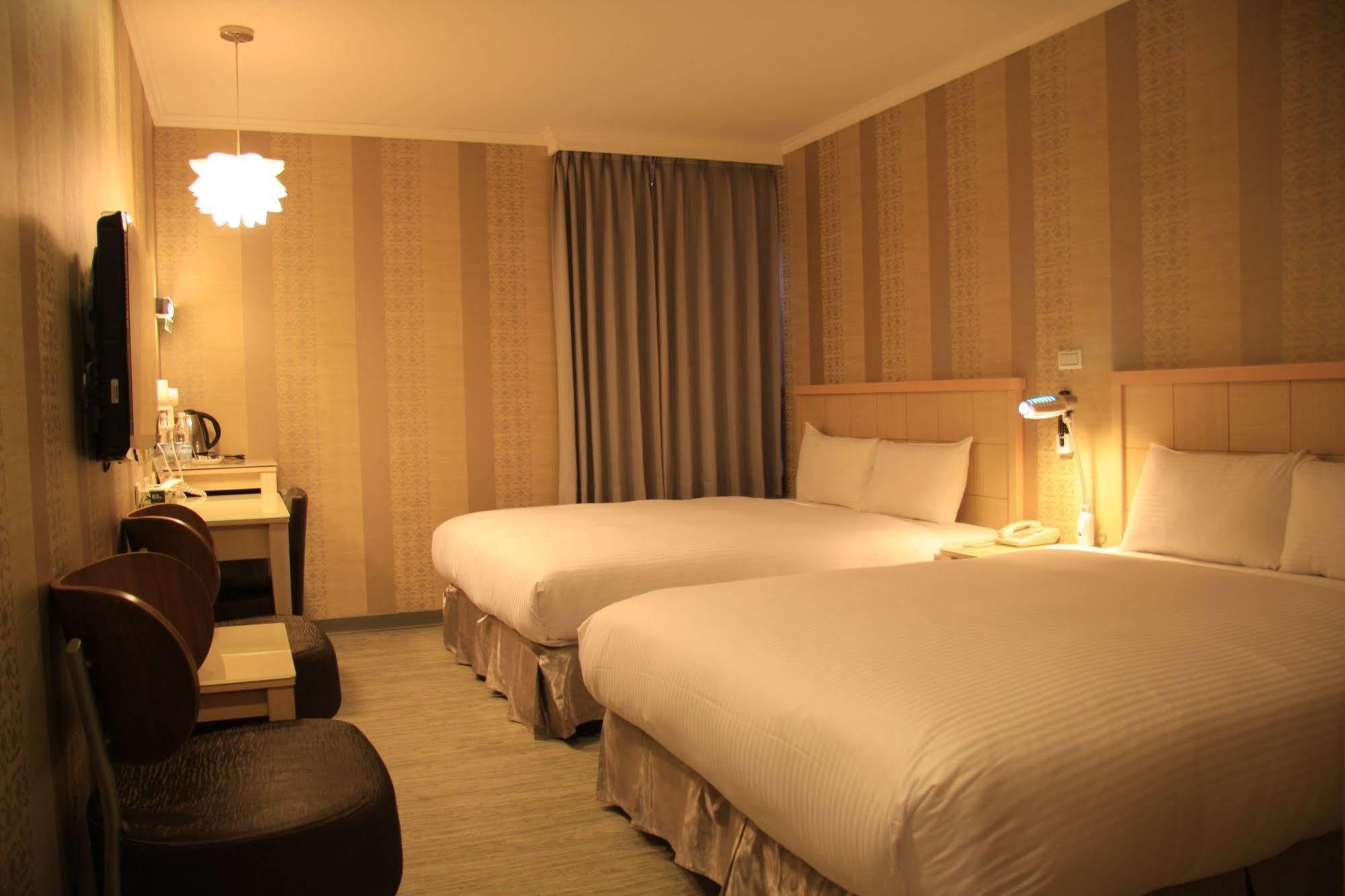 Just Enjoy Business Hotel Ταϊνάν Εξωτερικό φωτογραφία