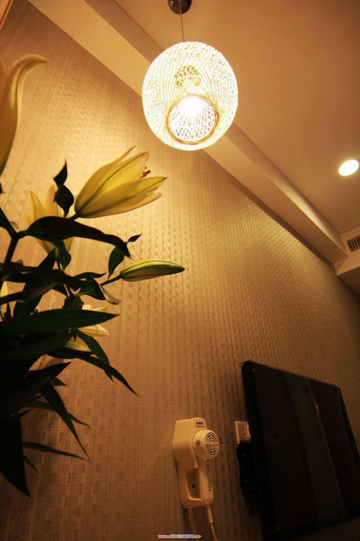 Just Enjoy Business Hotel Ταϊνάν Εξωτερικό φωτογραφία